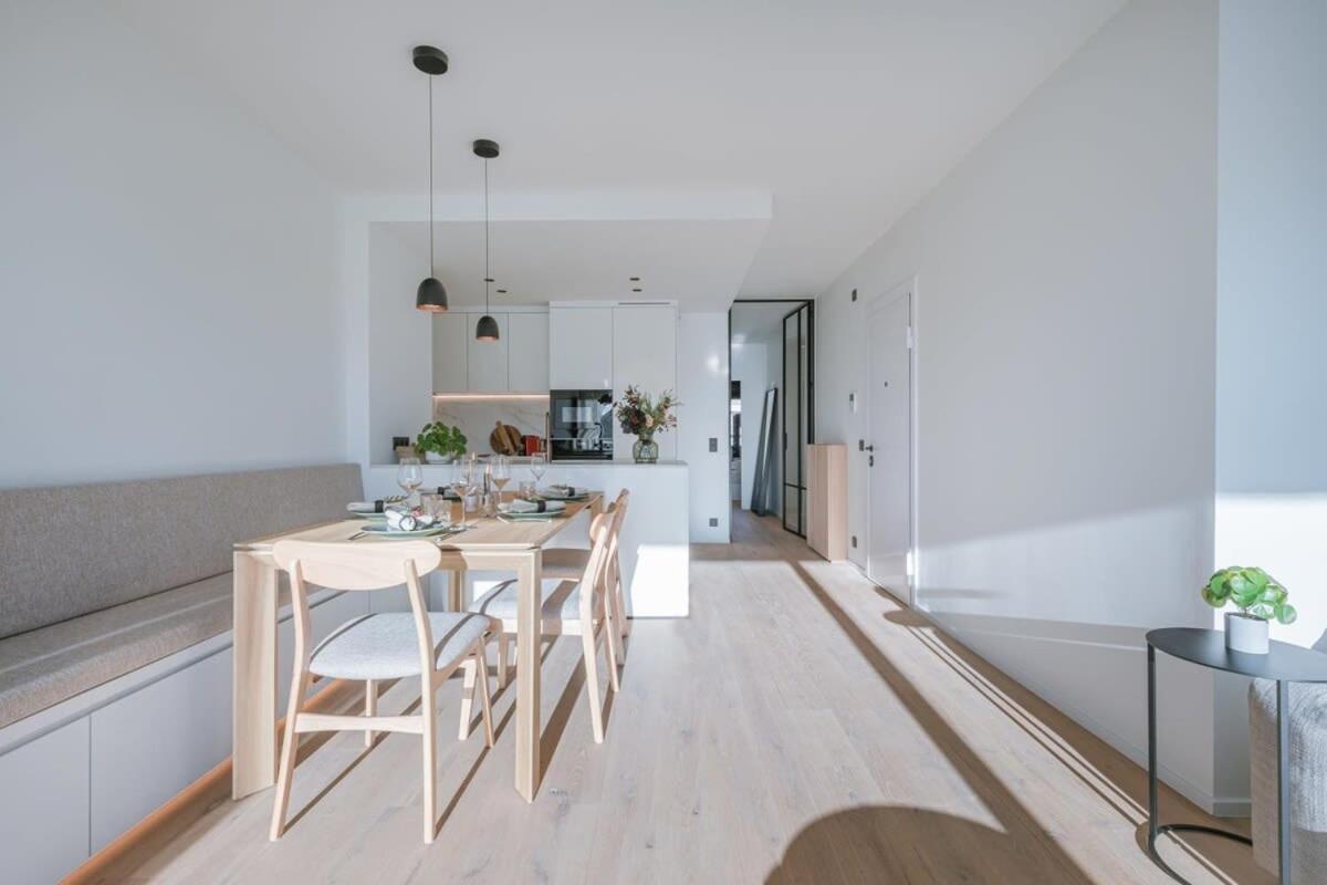 קנוקה-הייסט Stunning And Modern Apartment With Sunny Balcony מראה חיצוני תמונה
